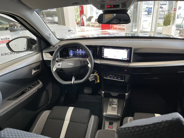 Image of Opel Frontera 1.2 107kW