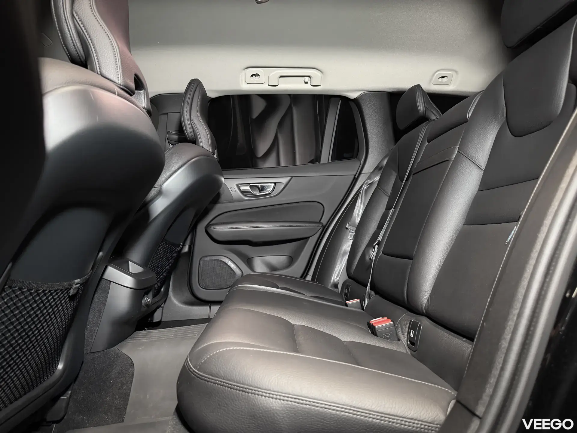 Volvo V60 Momentum AWD 2.0 110kW