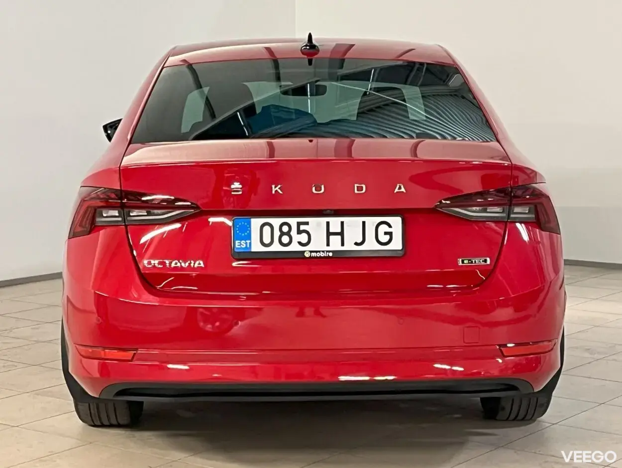 Skoda Octavia HB Elegance 1.5 110kW