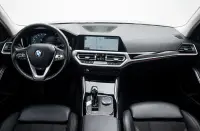 BMW 320 i Sport Line 2.0 135kW thumbnail