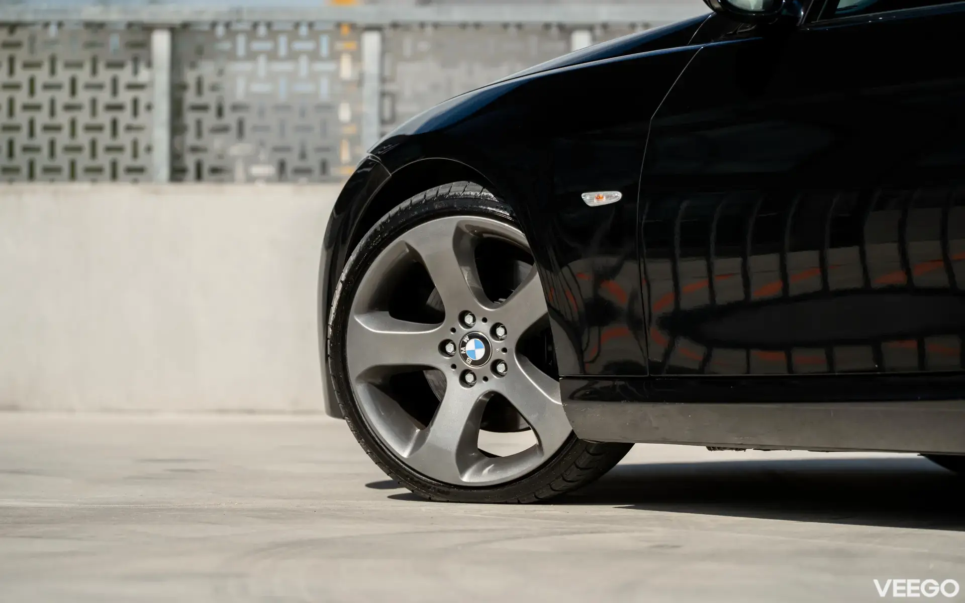 BMW 330 M-Sportpakett 3.0 195kW