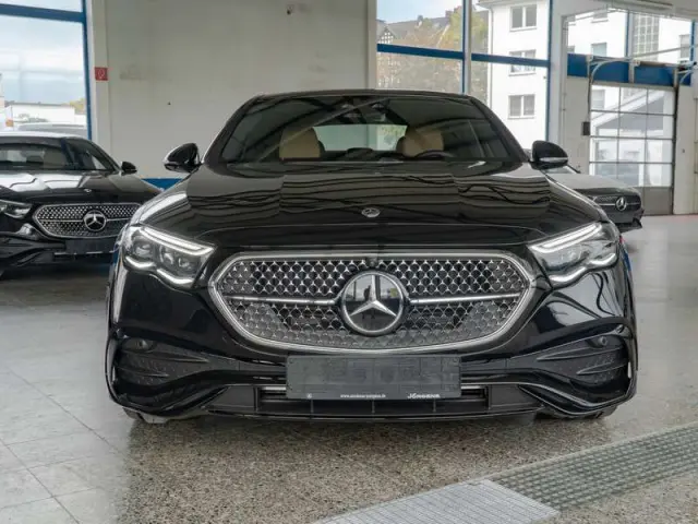 Image of Mercedes-Benz E220 2.0 145kW