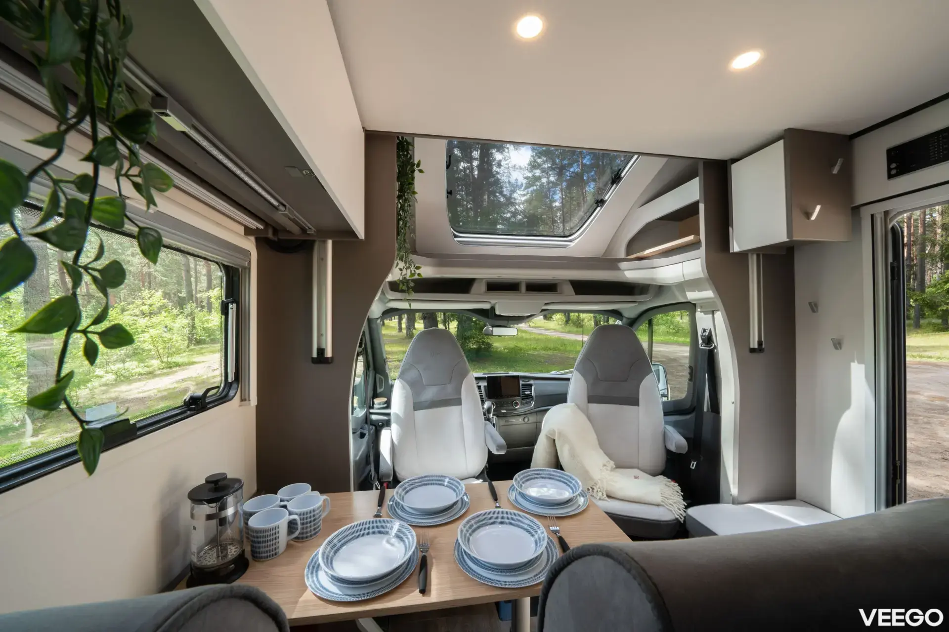 Ford Tourer Lift H664 G - 2 125kW