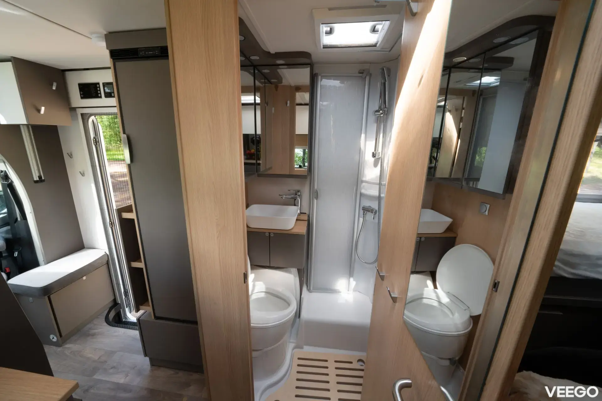 Ford Tourer Lift H664 G - 2 125kW