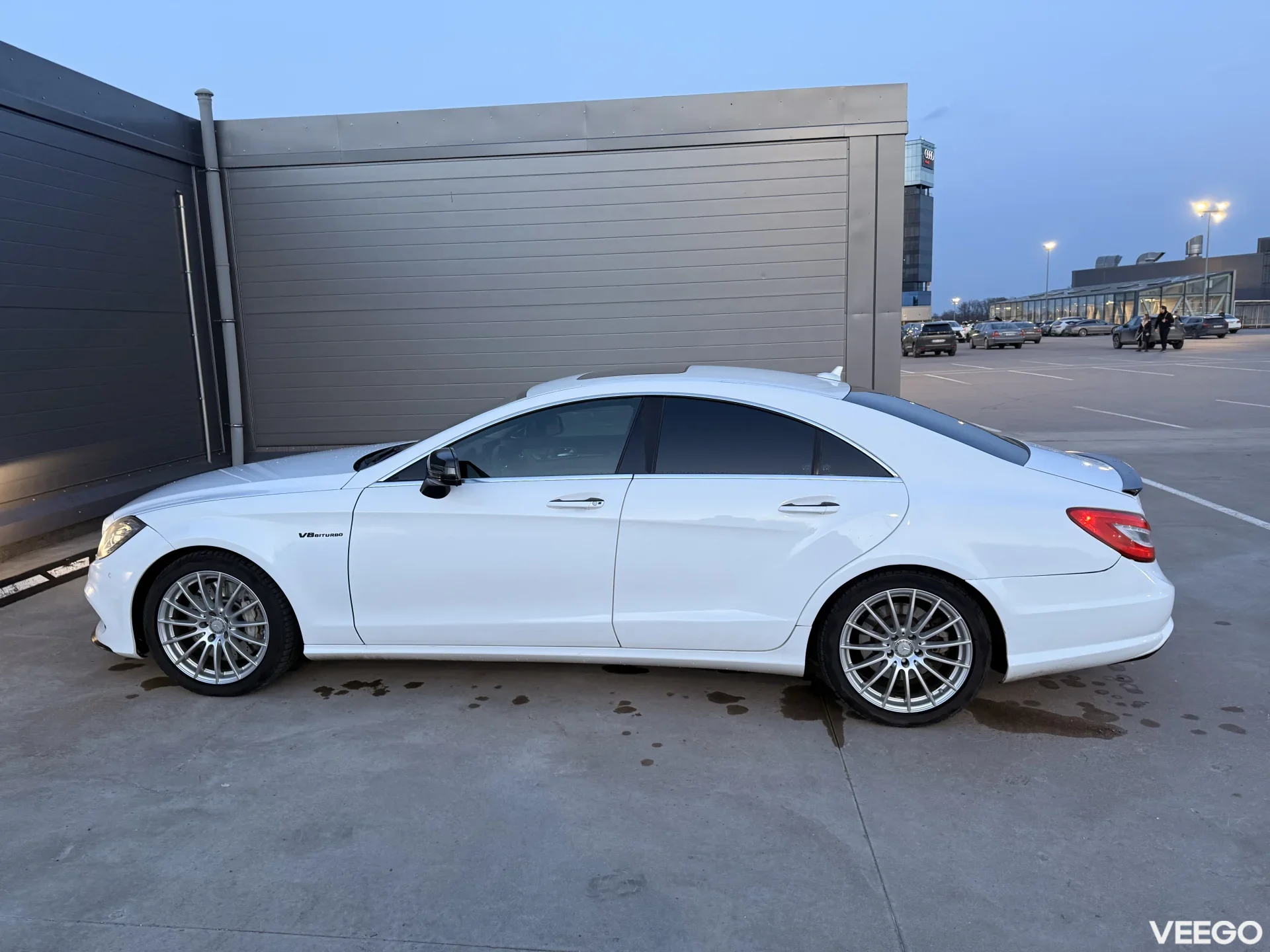 Mercedes-Benz CLS550 4.7 300kW