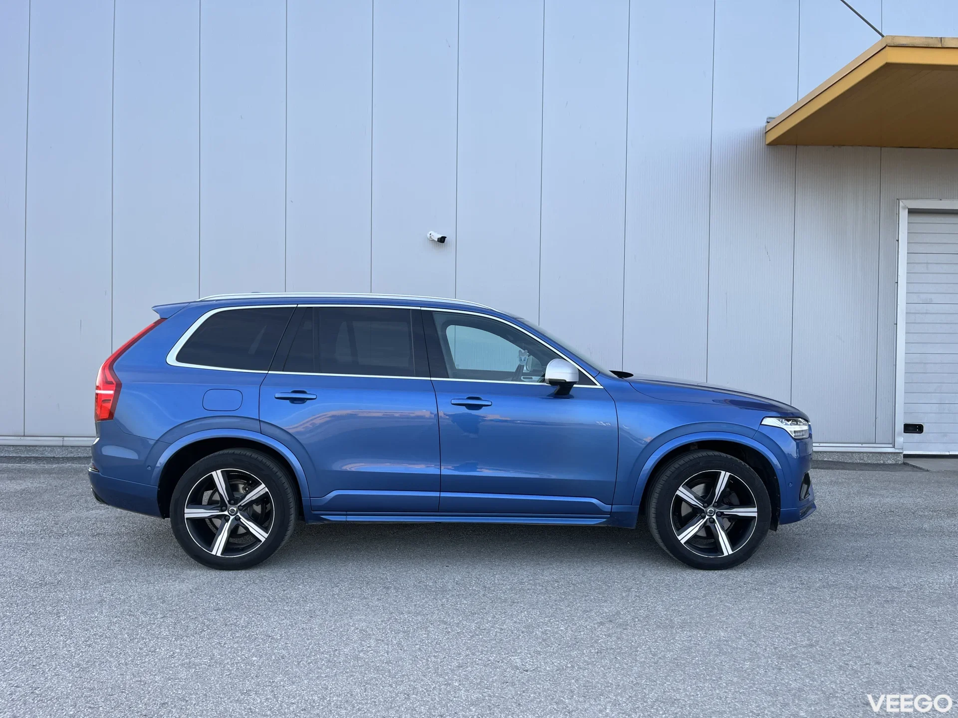 Volvo XC90 R-Design/HUD/B&W/7-seat/pano 2.0 165kW