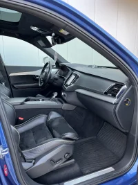 Volvo XC90 R-Design/HUD/B&W/7-seat/pano 2.0 165kW thumbnail