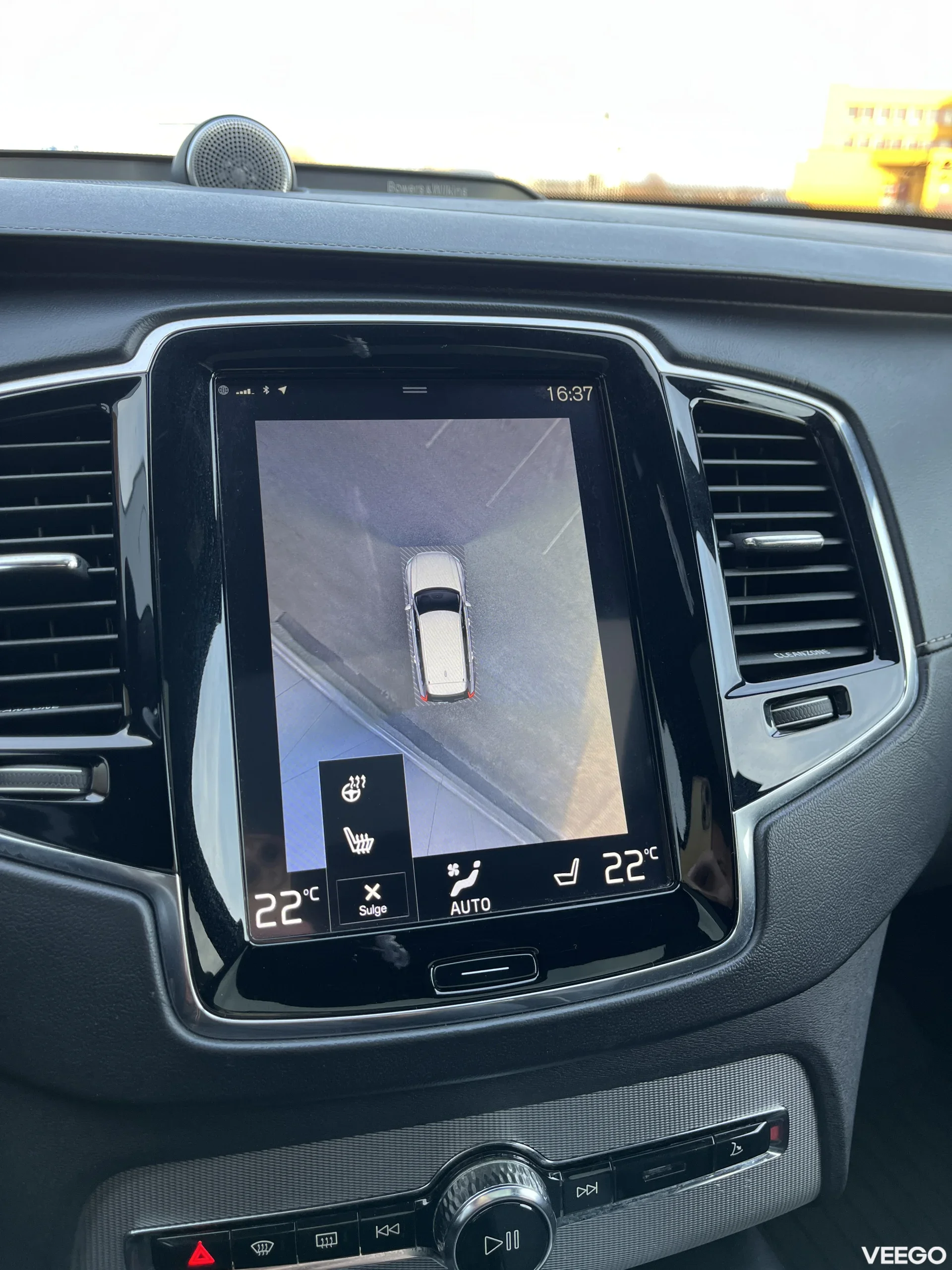 Volvo XC90 R-Design/HUD/B&W/7-seat/pano 2.0 165kW