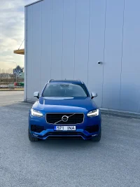 Volvo XC90 R-Design/HUD/B&W/7-seat/pano 2.0 165kW thumbnail