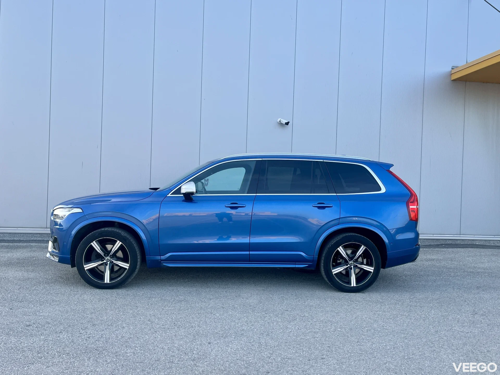 Volvo XC90 R-Design/HUD/B&W/7-seat/pano 2.0 165kW