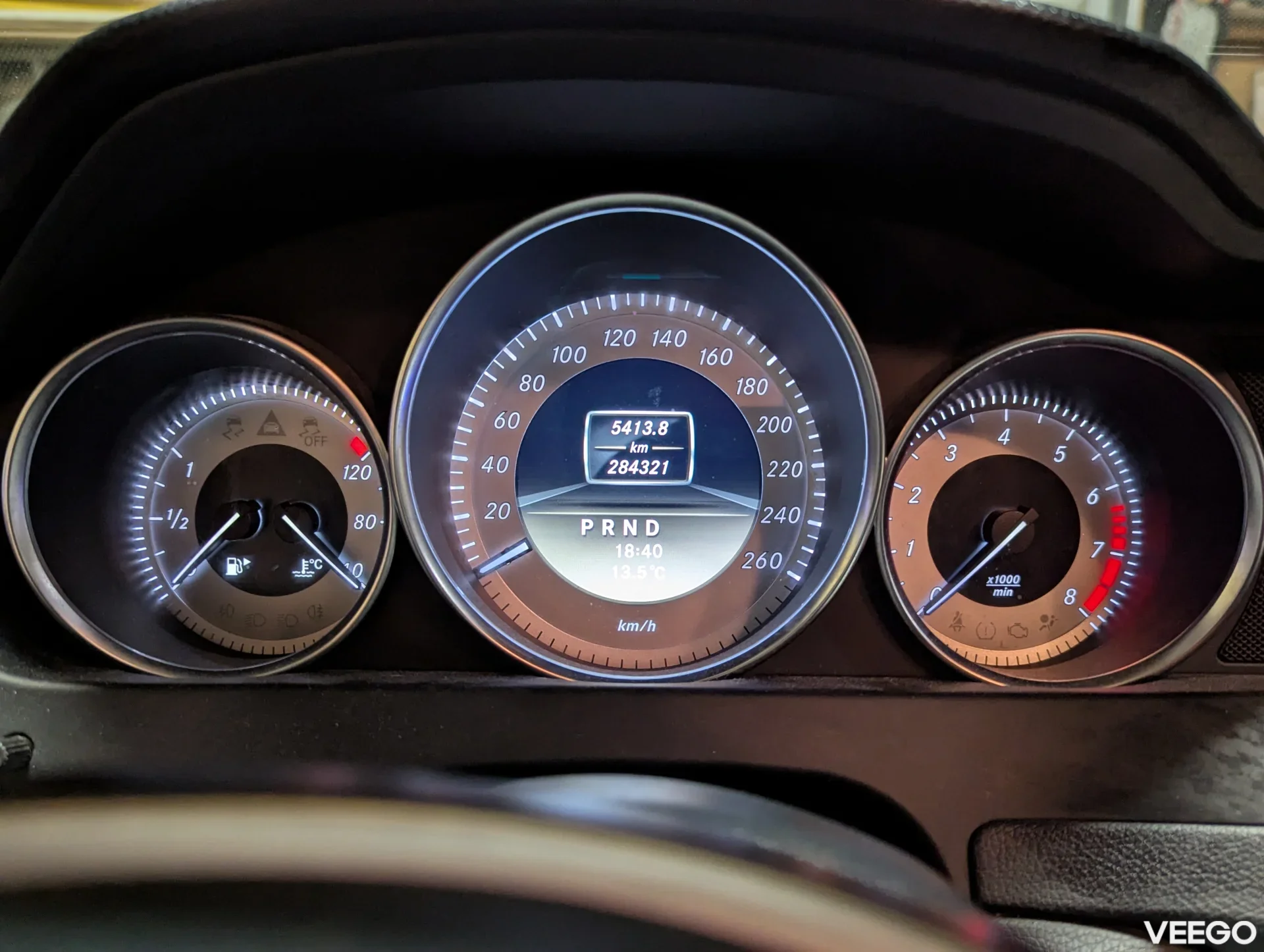 Mercedes-Benz C350 w204 3.5 225kW