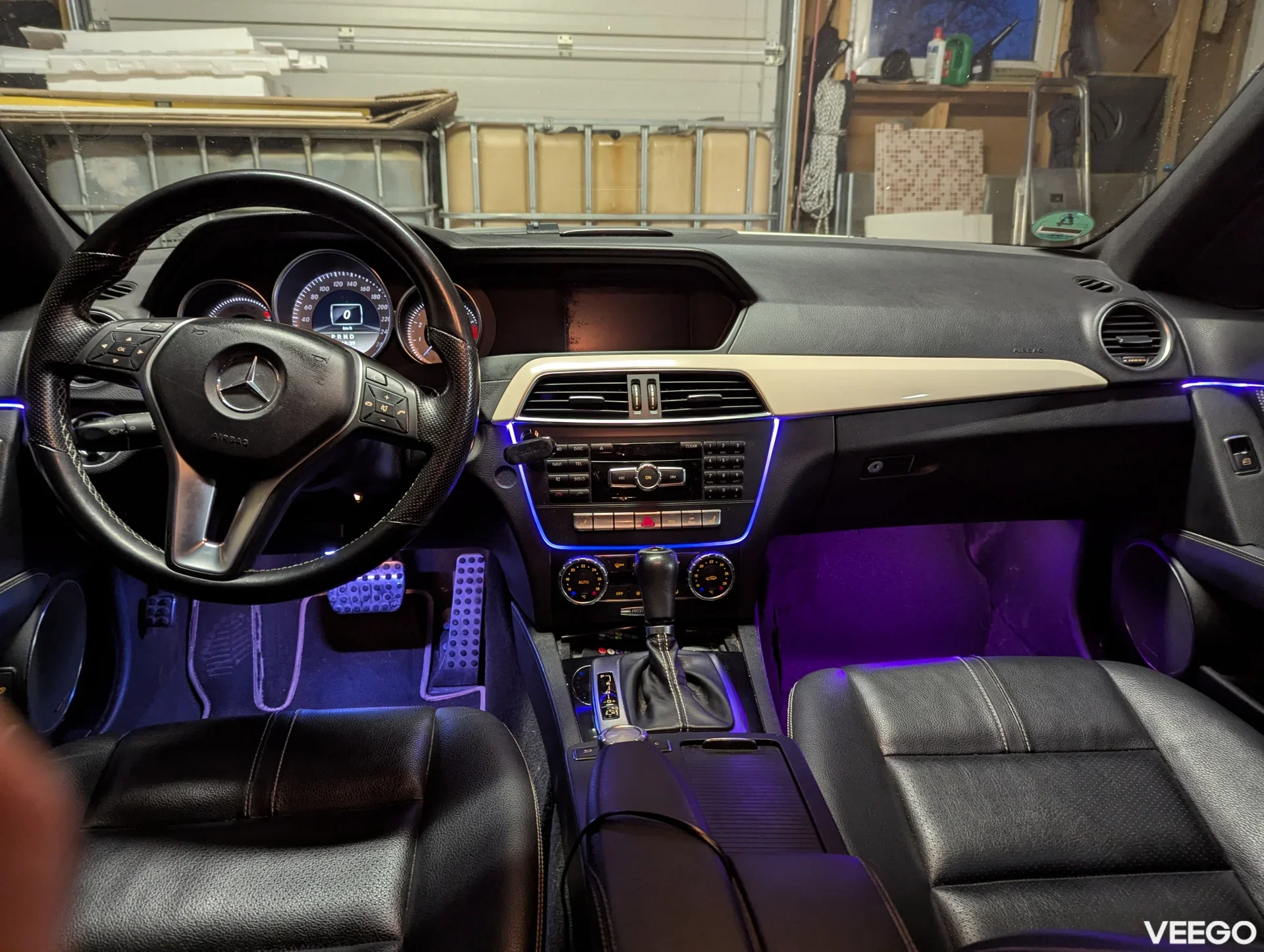 Mercedes-Benz C350 w204 3.5 225kW