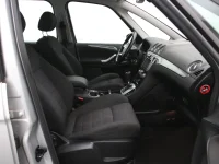 Ford Galaxy 2 103kW thumbnail