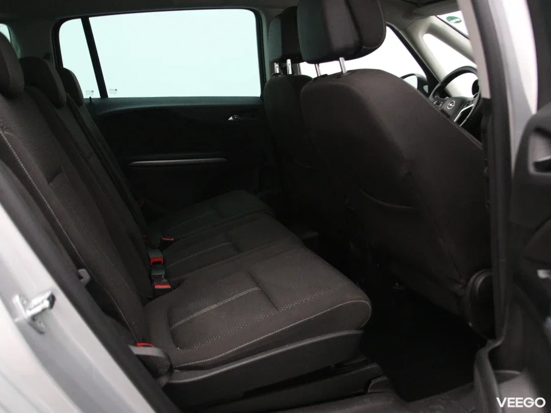 Opel zafira-tourer 1.6 100kW