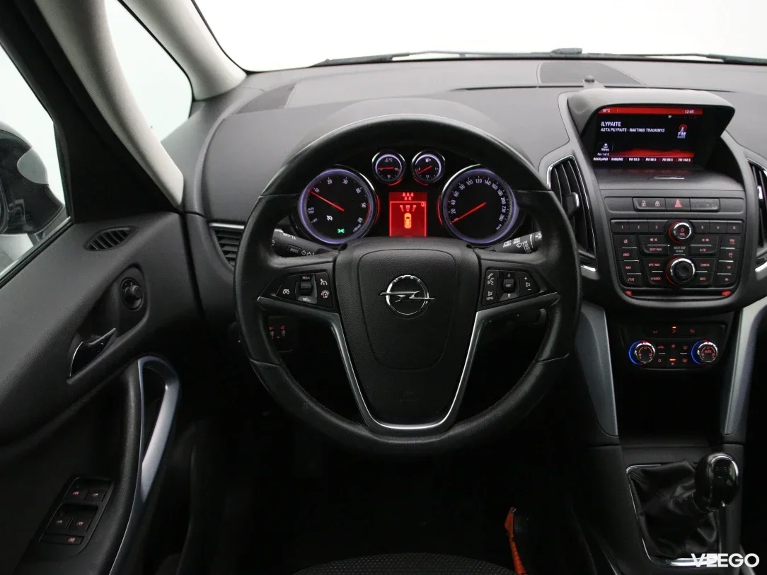 Opel zafira-tourer 1.6 100kW