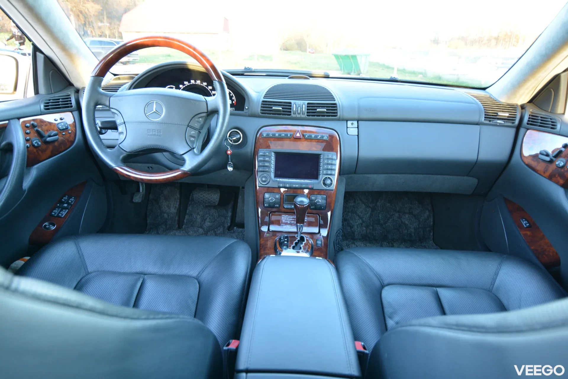 Mercedes-Benz CL600 5.5 368kW