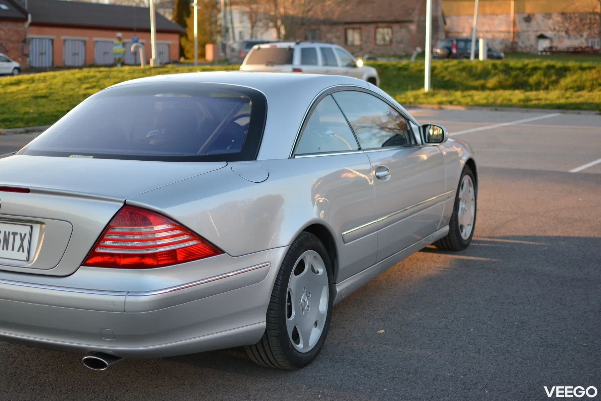 Mercedes-Benz CL600 5.5 368kW
