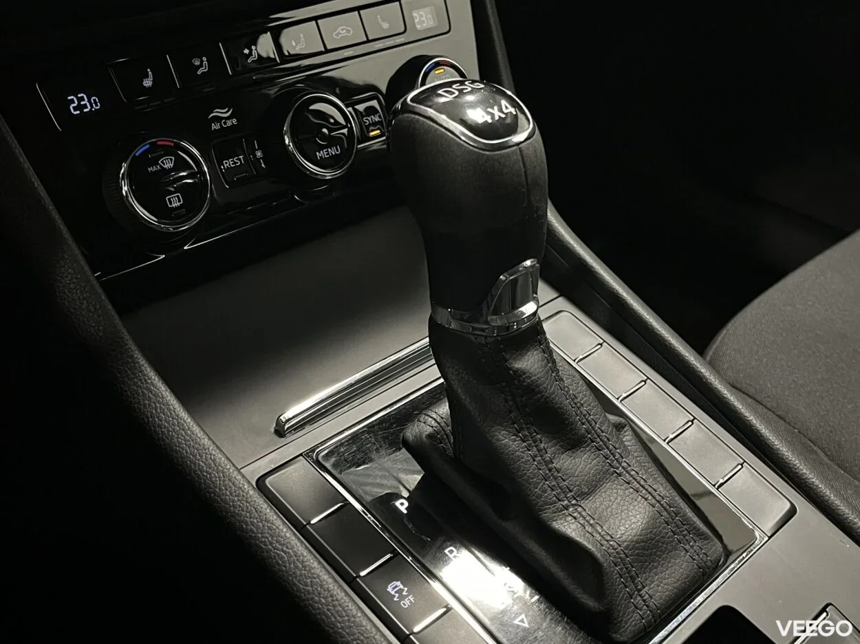 Skoda Superb Combi Active Plus FL 4x4 2 140kW