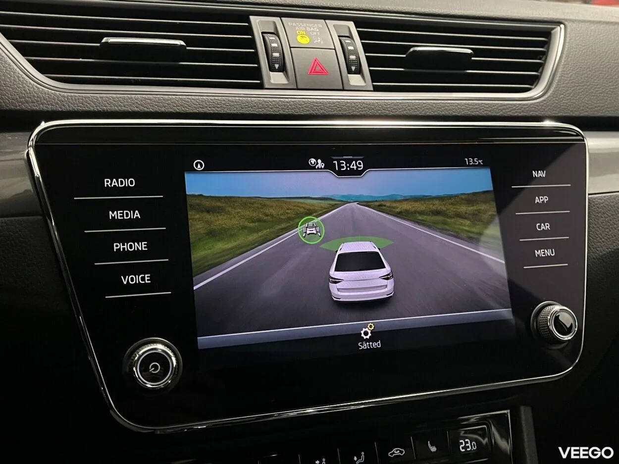 Skoda Superb Combi Active Plus FL 4x4 2 140kW