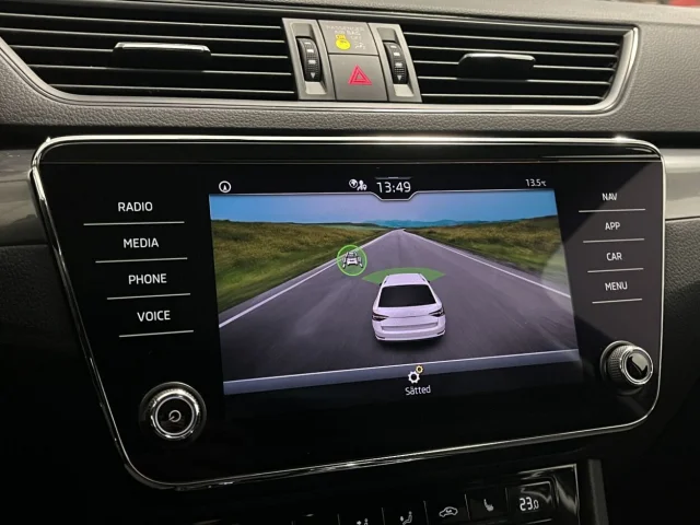Image of Skoda Superb Combi Active Plus FL 4x4 2 140kW