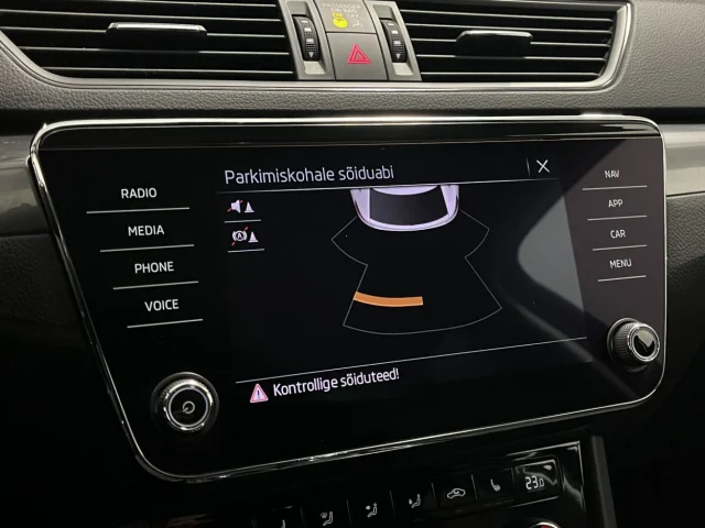 Image of Skoda Superb Combi Active Plus FL 4x4 2 140kW