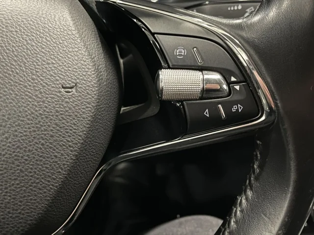 Image of Skoda Superb Combi Active Plus FL 4x4 2 140kW