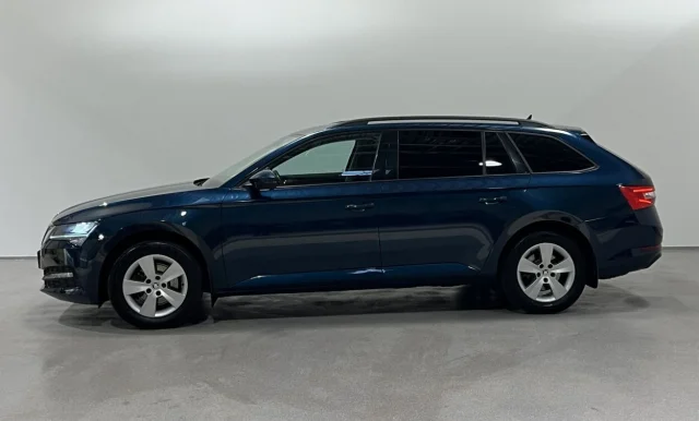 Image of Skoda Superb Combi Active Plus FL 4x4 2 140kW