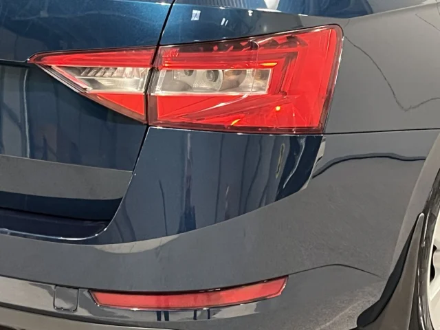 Image of Skoda Superb Combi Active Plus FL 4x4 2 140kW