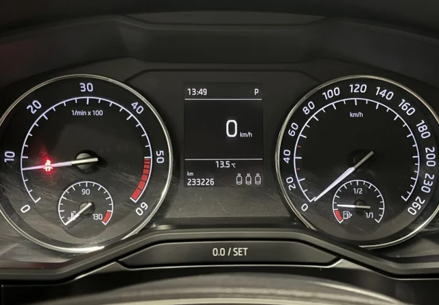 Image of Skoda Superb Combi Active Plus FL 4x4 2 140kW