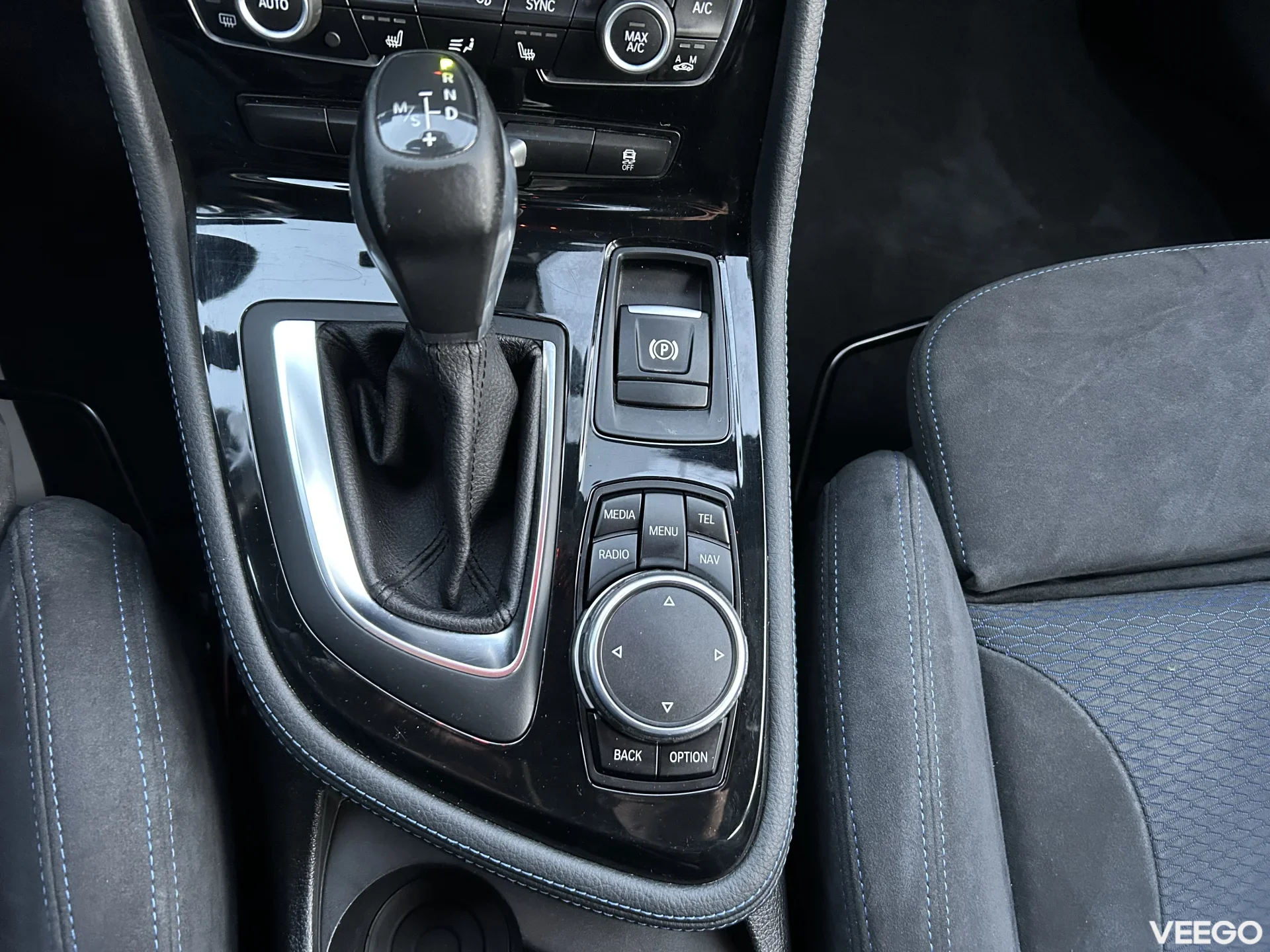 BMW 220 XDRIVE ACTIVE TOURER M- PAKETT 2.0 140kW