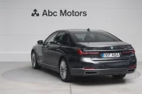 BMW 730 d xDrive 3 195kW thumbnail