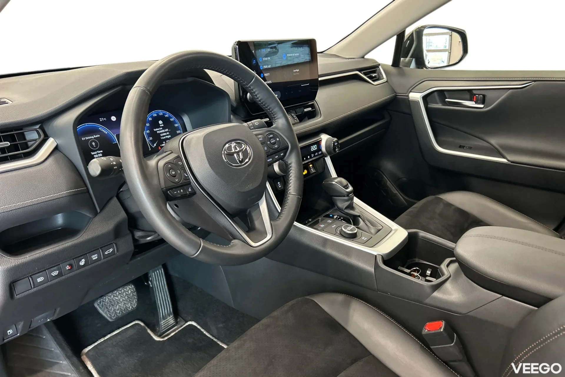 Toyota RAV4 Luxury Plus Hybrid AWD 2.5 131kW