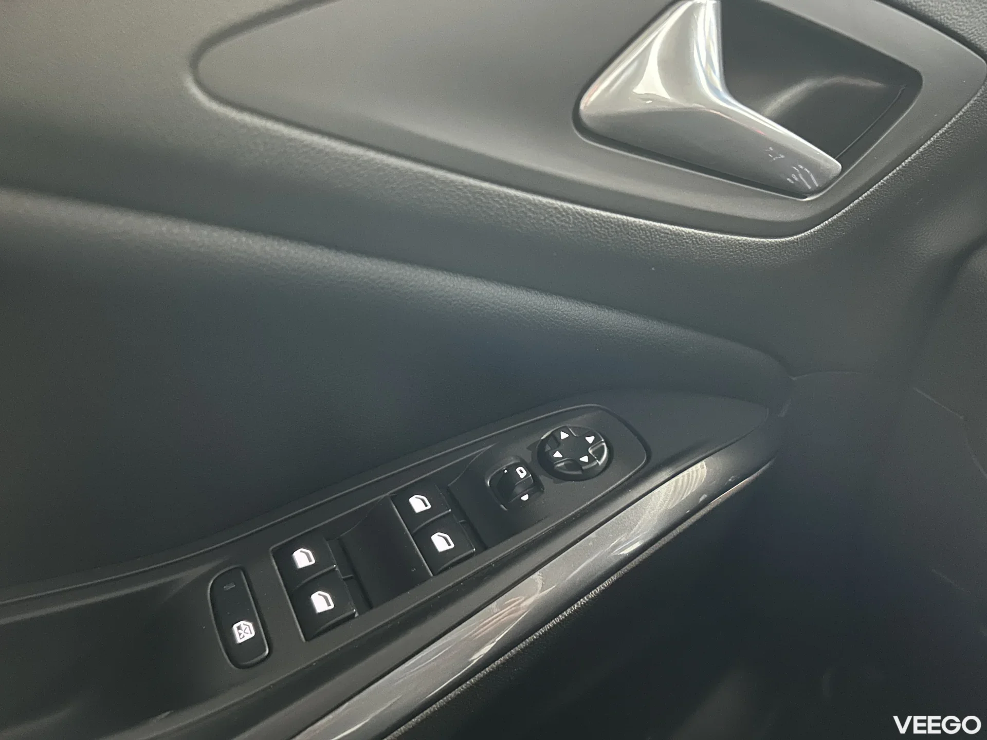 Opel Grandland X 1.2 96kW