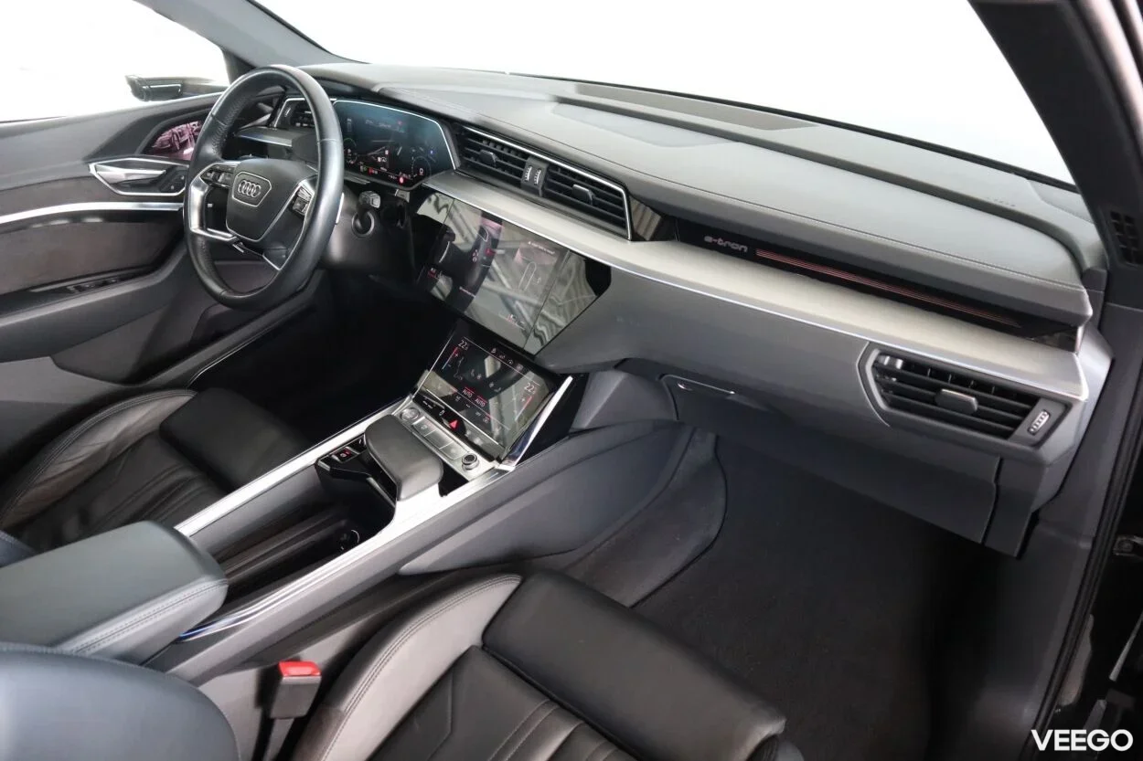 Audi e-tron 55 158kW