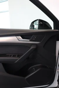 Audi Q5 195kW thumbnail