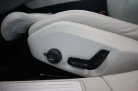 Volvo V60 145kW thumbnail