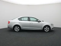 Skoda Octavia 1.6 85kW thumbnail