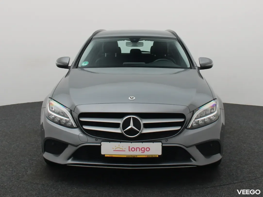 Mercedes-Benz c-200 1.6 118kW