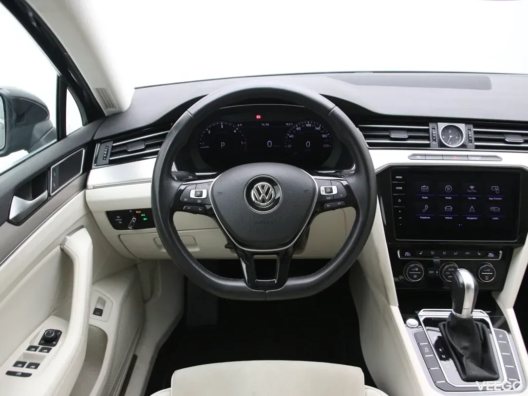 Volkswagen Passat 1.6 88kW