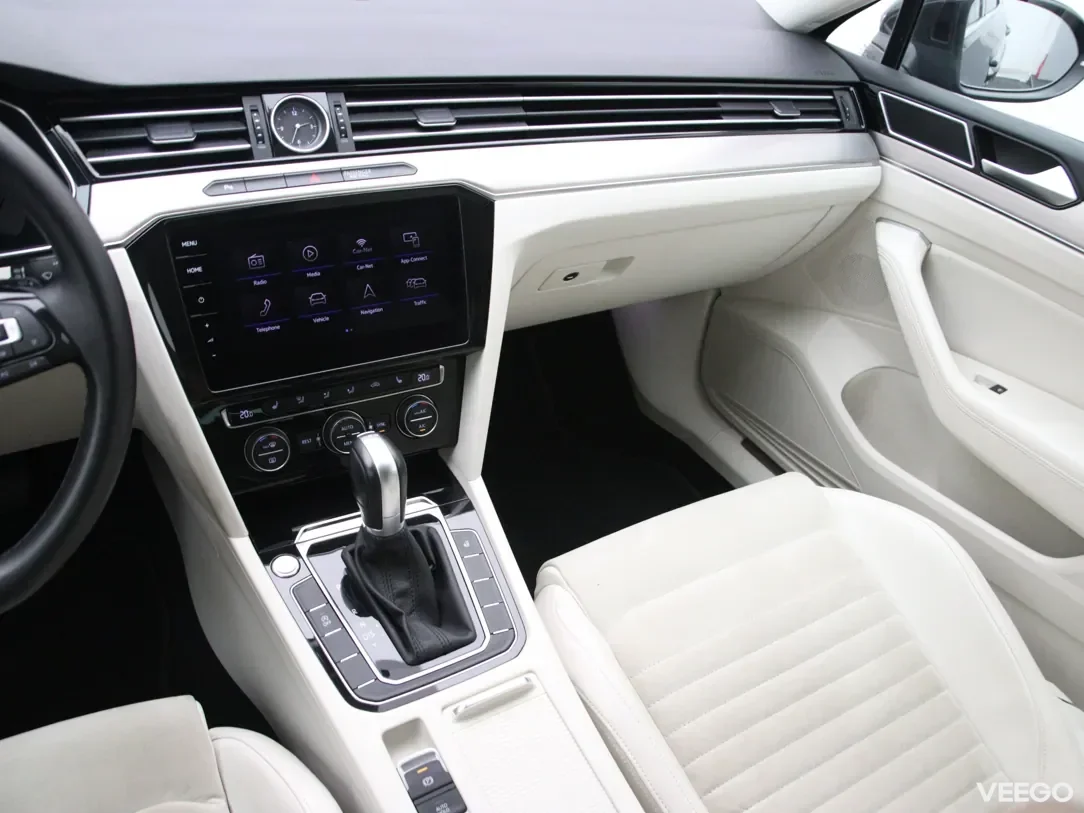 Volkswagen Passat 1.6 88kW