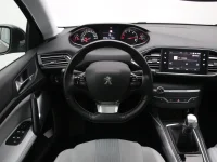 Peugeot 308 1.5 96kW thumbnail