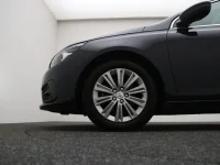 Peugeot 308 1.5 96kW thumbnail
