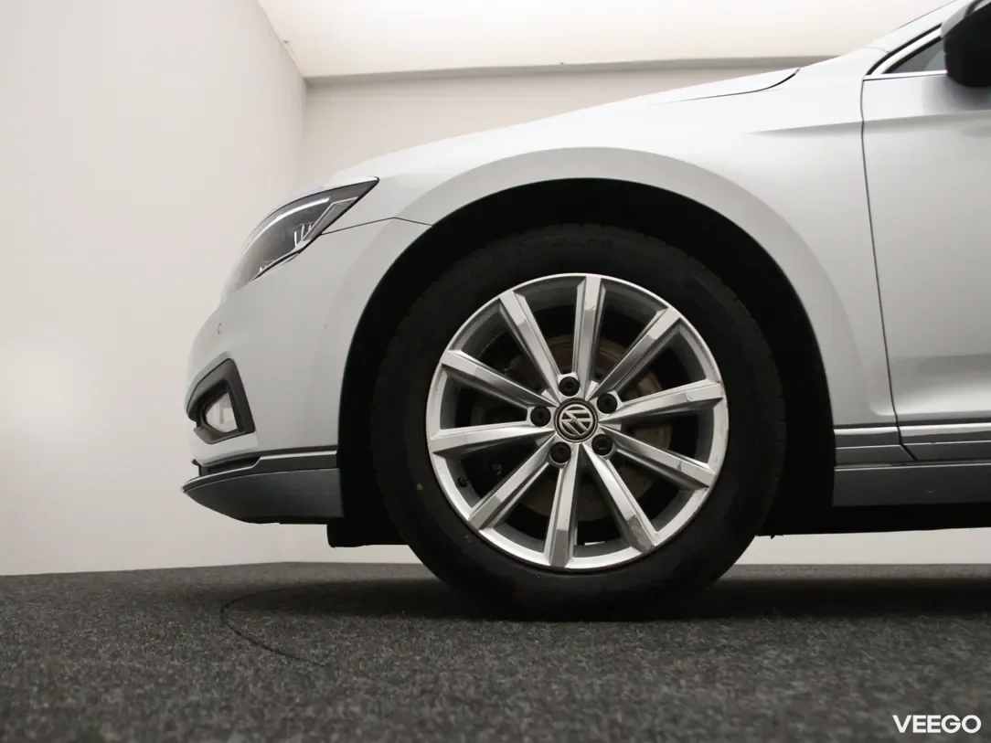 Volkswagen Passat 2 140kW
