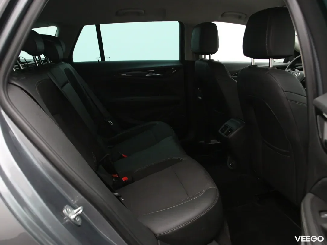 Opel Insignia 1.5 121kW
