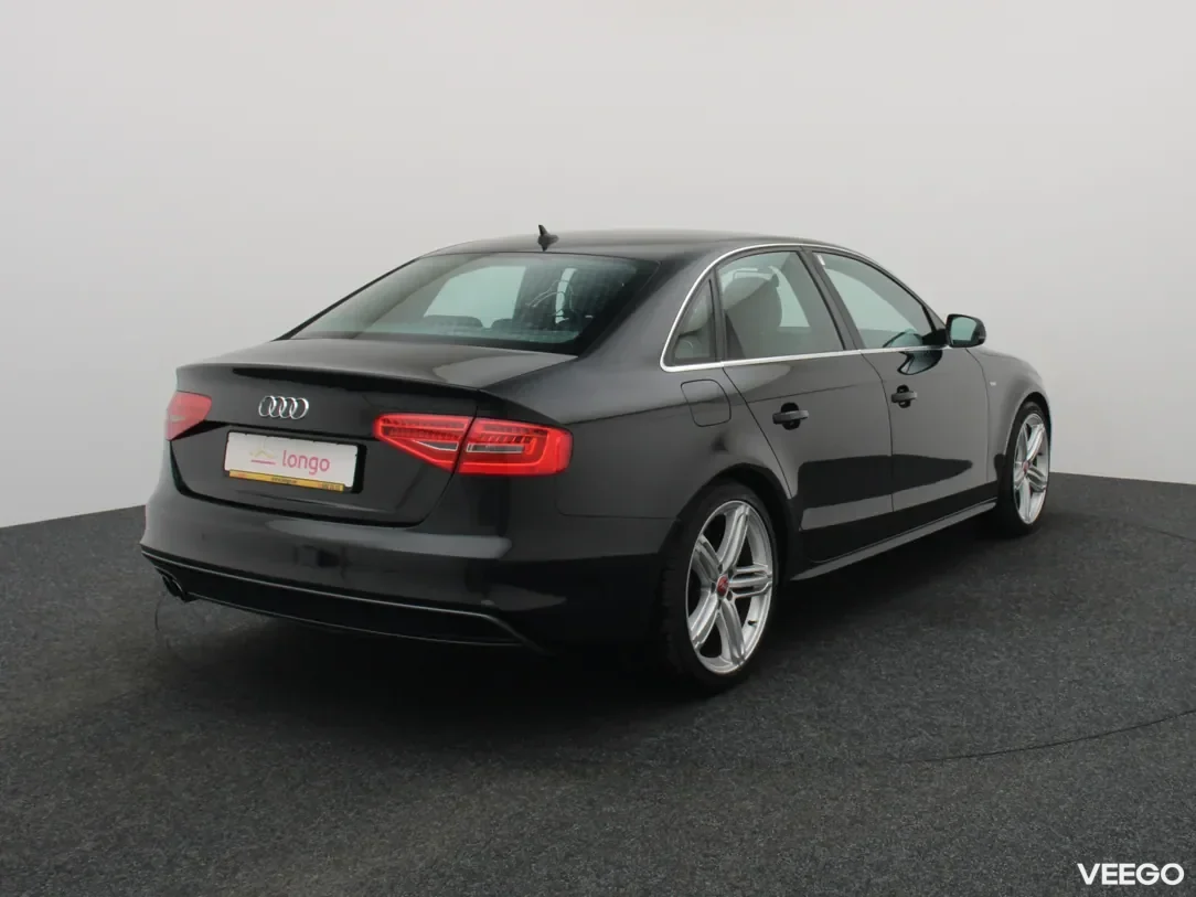 Audi A4 1.8 125kW