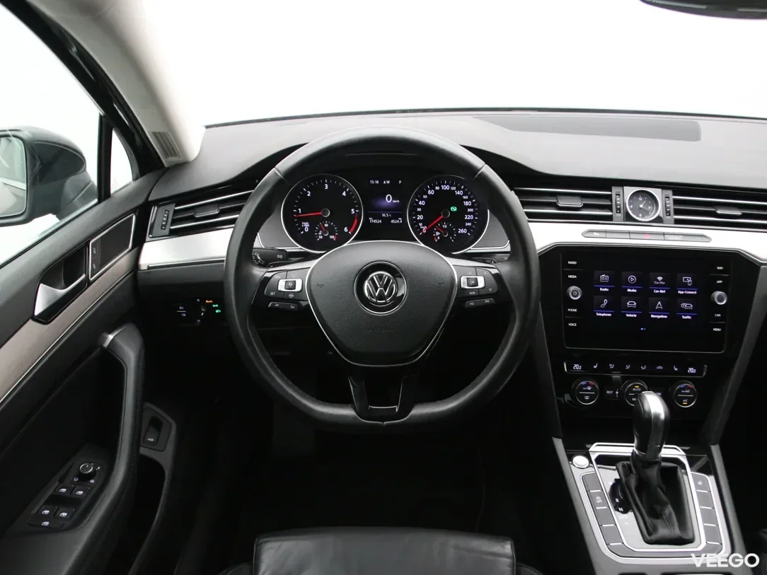 Volkswagen Passat 1.6 88kW