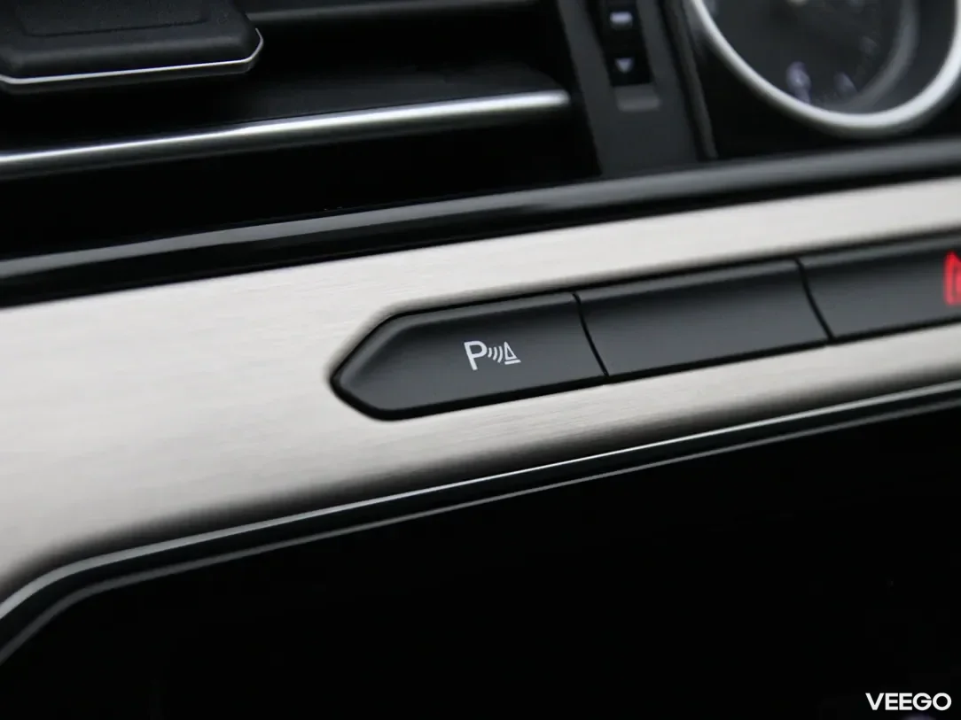 Volkswagen Passat 1.6 88kW