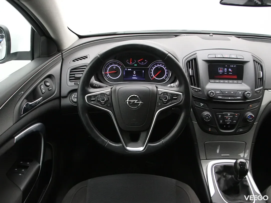 Opel Insignia 1.6 100kW