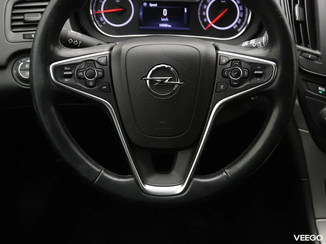 Opel Insignia 1.6 100kW