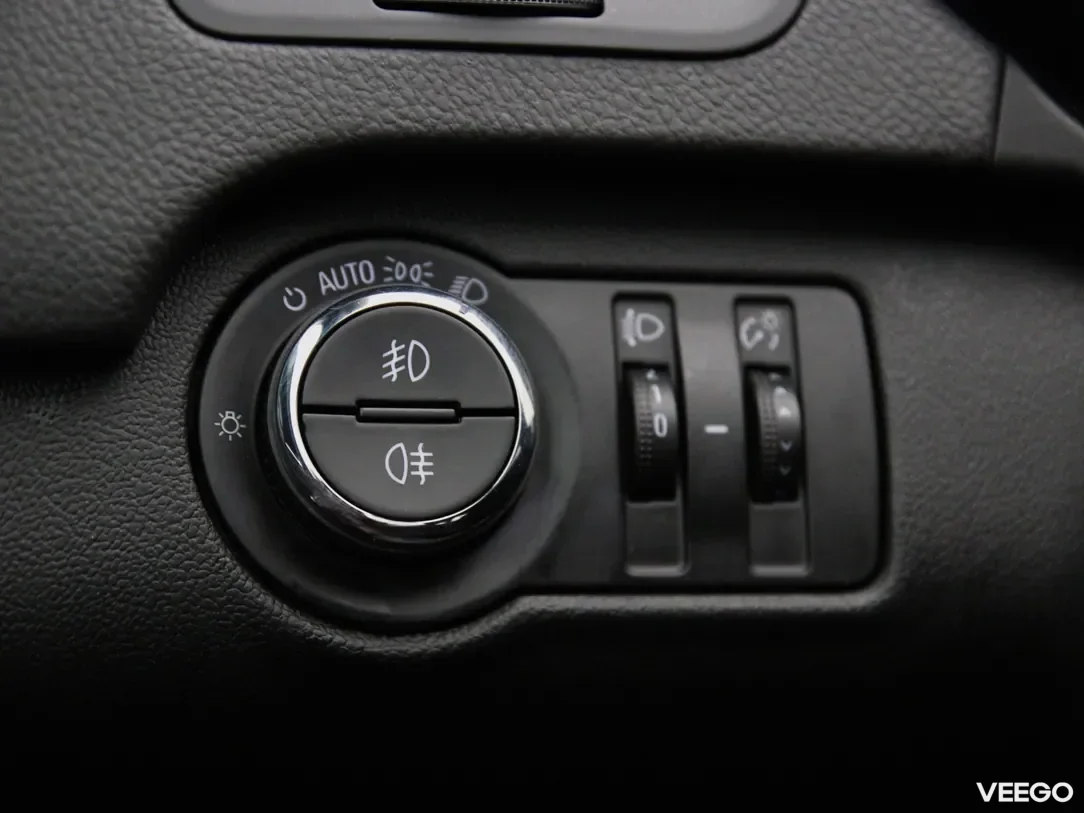Opel Insignia 1.6 100kW